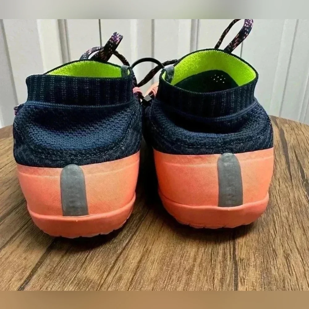 Nike Hyperfeel Run shoes barefoot size 8.5